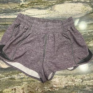 lululemon grey hotty hot shorts size 4
